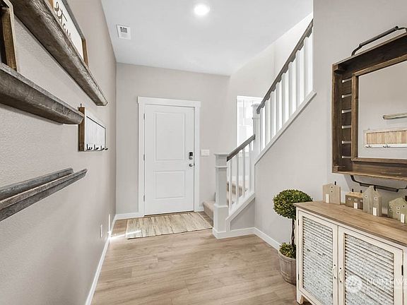 3rd image of 18851 111th Avenue E #838