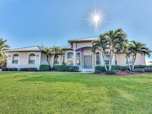 3662 Peace River Dr, Punta Gorda, FL 33983