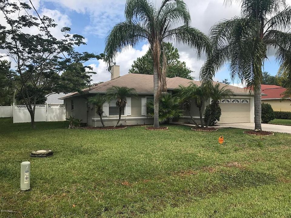 1st image of 3 Lake Charles Ln