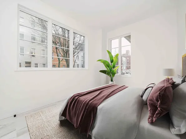 987 Willoughby Avenue image 1 of 20