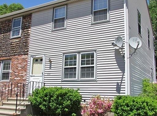1st image of 315 Creek St #315