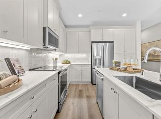 9421 N Sepulveda Blvd #4, North Hills, CA 91343