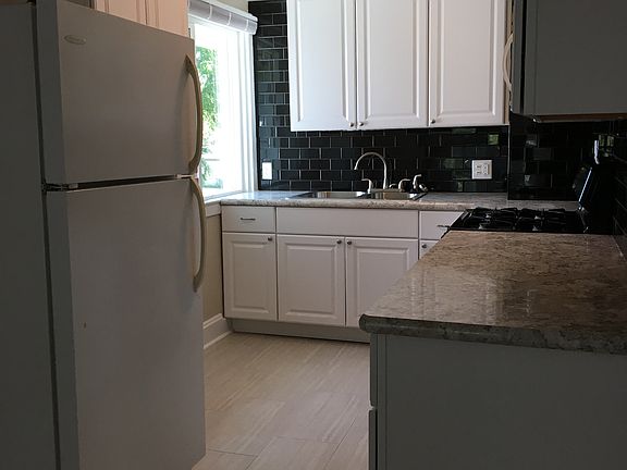 2nd image of 329 North Ave Floor 2