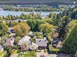 7624 S Fulton Park Pl, Portland, OR 97219