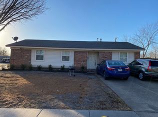733 Keystone Dr, Mesquite, TX 75149
