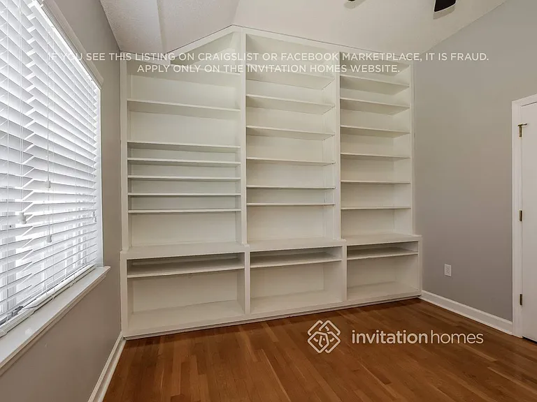 103 Ashford Hollow Ln — Photo 14