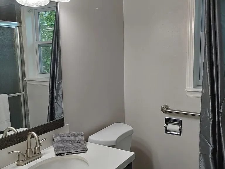 1390 Park Ave NW #A — Photo 10
