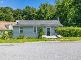 28 Brewster Drive, Carmel, NY 10512