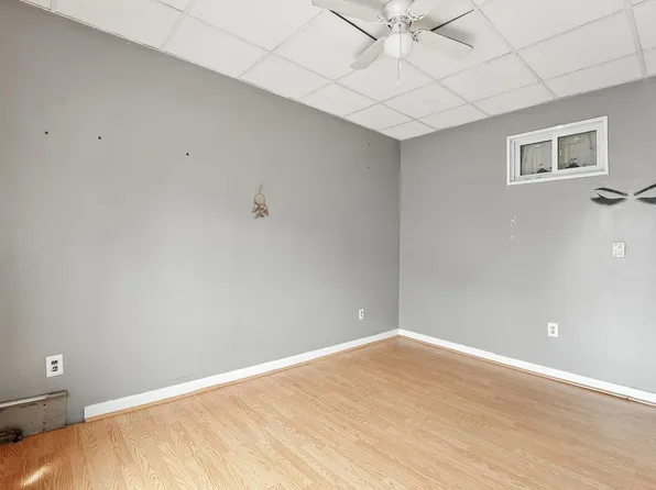 163 Lincoln Street image 14 of 27