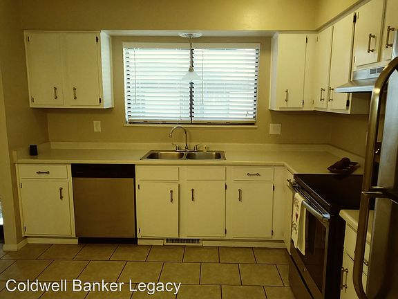 4th image of 3600 Eubank Blvd NE Unit 3D