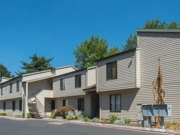 14575 SW Walker Rd Unit C20, Beaverton, OR 97006