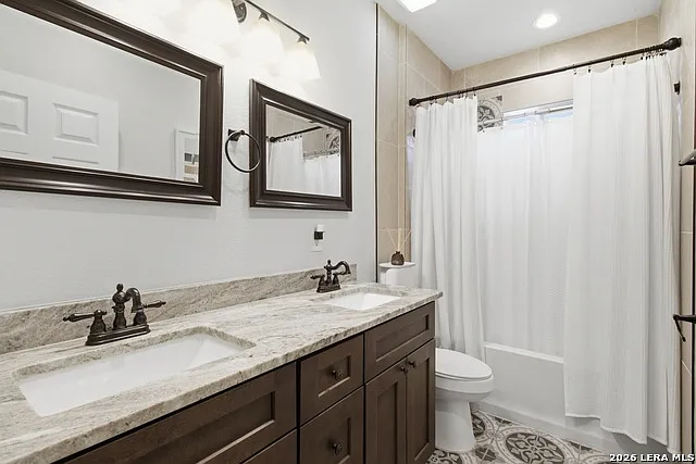 12122 Canyon Rock Ln — Photo 17