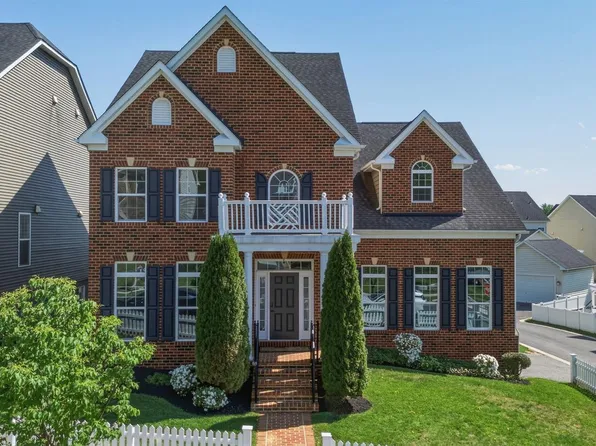 11862 Peppervine Dr, Clarksburg, MD 20871