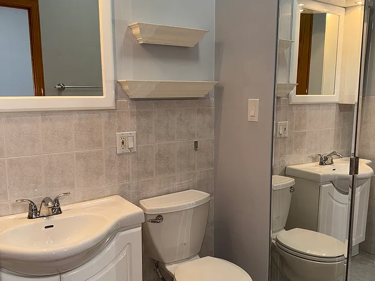 3308 S Hoyne Ave #2F — Photo 18