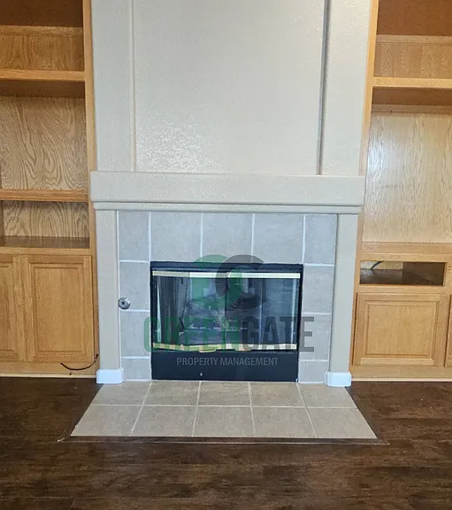 571 Zurich Dr — Photo 29