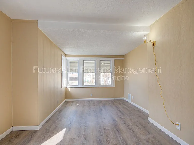 920 Jasper St #1 — Photo 6