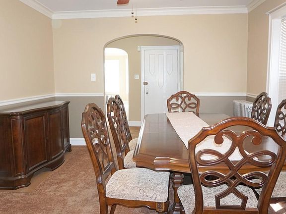 3rd image of 6136 N Oakley Ave #3