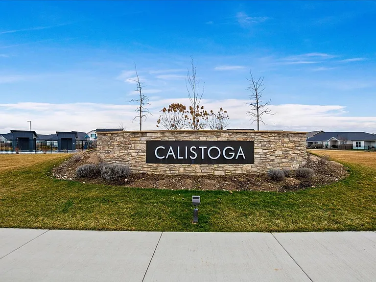 4831 S Colusa Ave — Photo 48