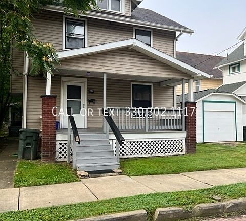 2nd image of 1132 Hoover Pl NW