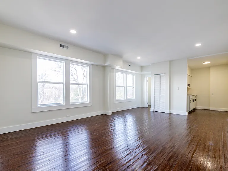 716 College Ave #1 — Photo 16