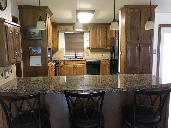 2nd image of 4720 Martha Ln