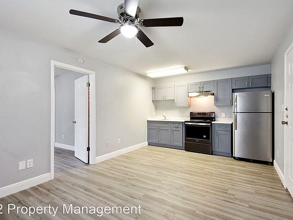 2nd image of 214 Columbia Dr #D30