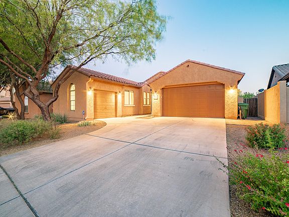 2nd image of 739 W Camino Tunera