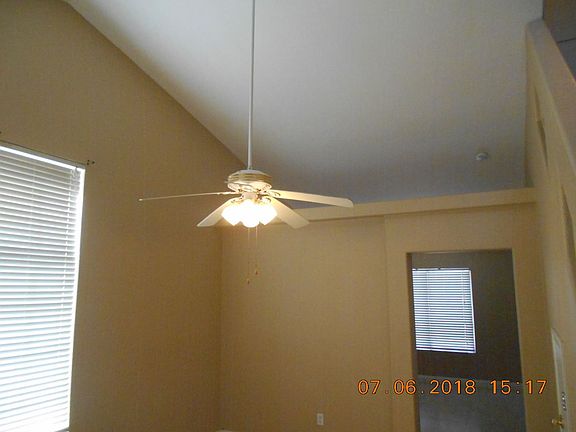 3rd image of 8412 Cinnamon Hill Ave