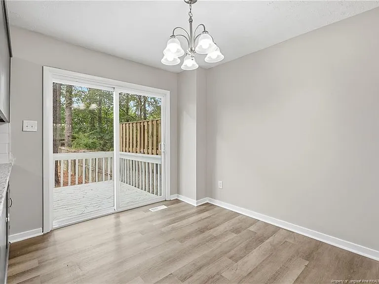 860 Danish Dr — Photo 10