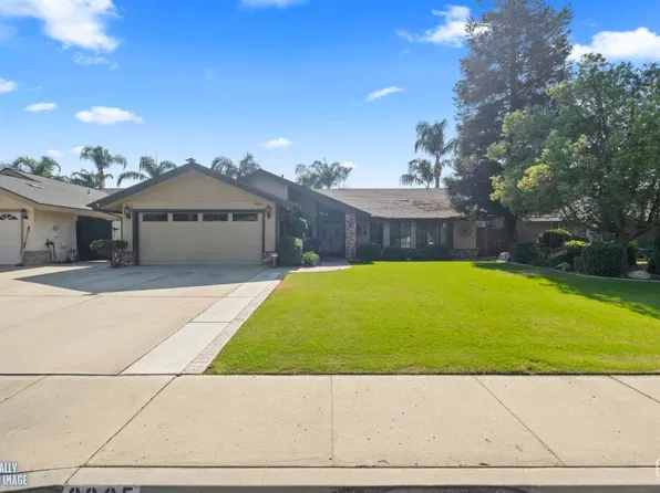 9905 Treetop Ave, Bakersfield, CA 93312