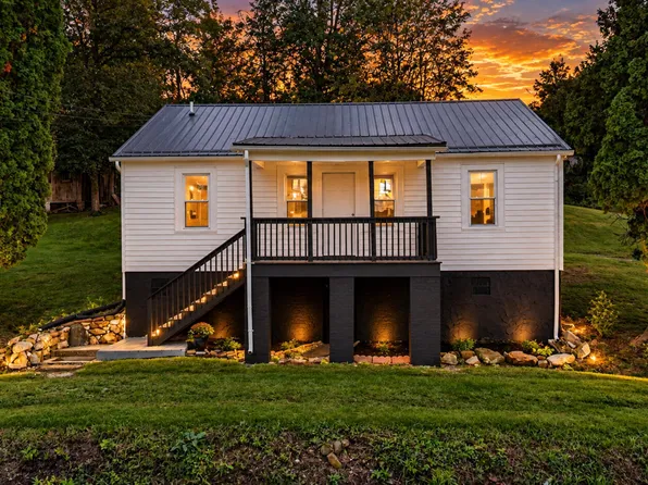 222 Emmett Rd, Bristol, TN 37620