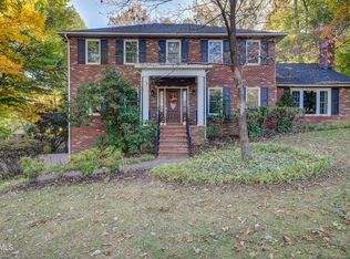 2815 Steven Dr, Johnson City, TN 37604