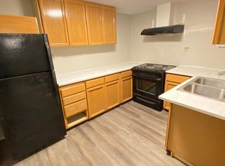 10437 18th Ave SW #B, Seattle, WA 98146