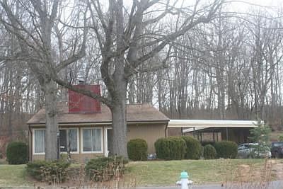 2nd image of 22 College Woods Dr