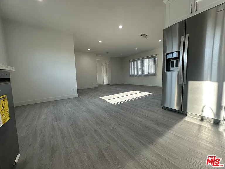 1145 S Holt Ave #8 — Photo 7