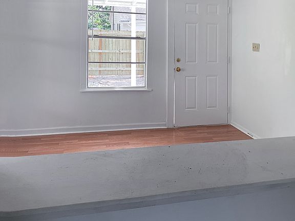 5th image of 2808 W Upshur Ave