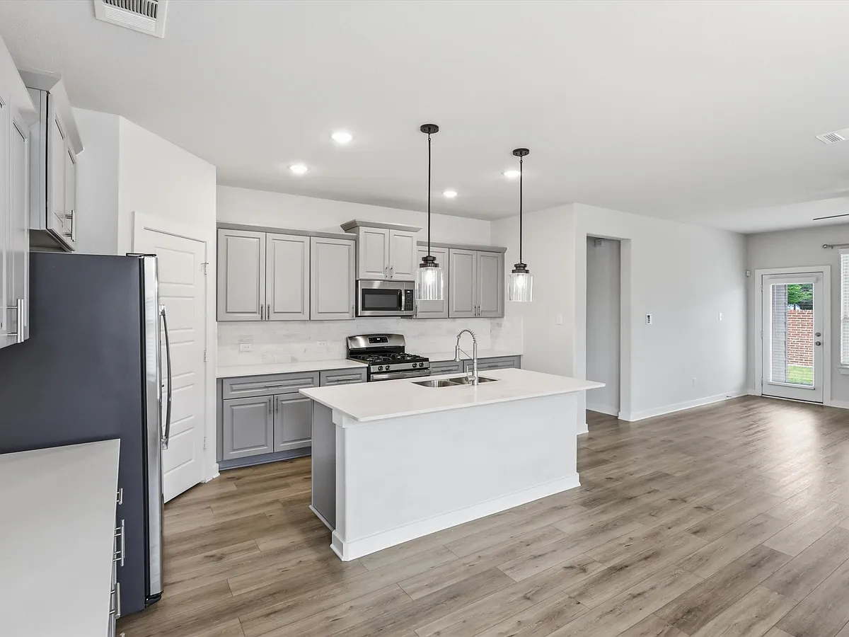 Building Photo - 413 Vawter Dr