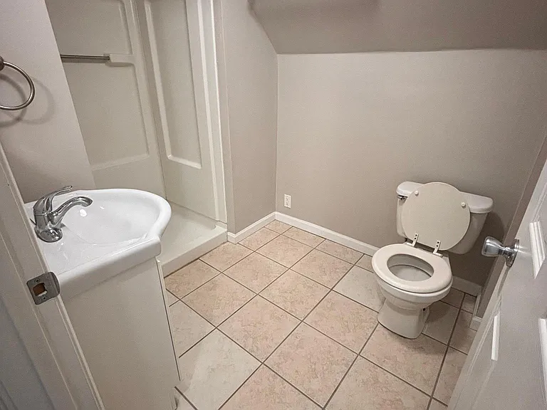 2102 Manhattan St #1/2 — Photo 7