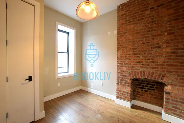 Rented by null | media 16