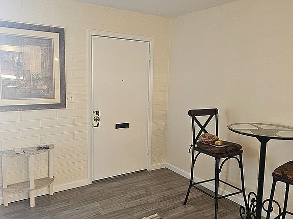5th image of 302 S Paseo Aguila Unit B