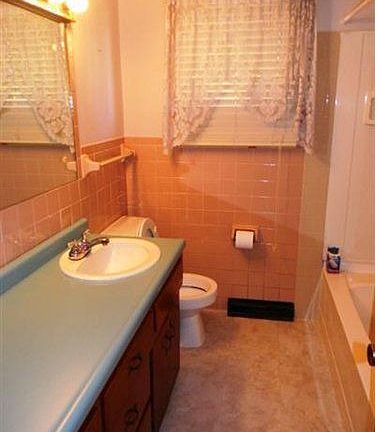 5th image of 1239 Faircliff St