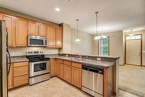 3rd image of 11040 Fergus St NE Unit E