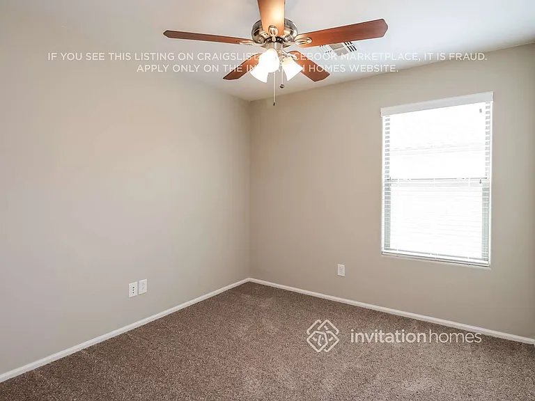38166 N Sandy Dr — Photo 16
