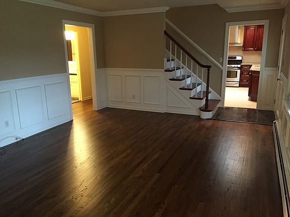 3rd image of 12 Osborne Ave