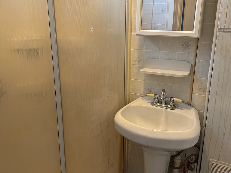 39 Oliver St #39 — Photo 11