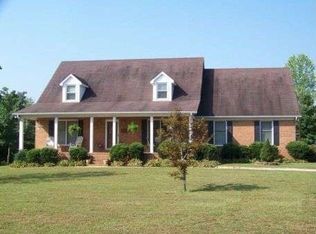 205 Hovis Meadow Ln, Stanley, NC 28164
