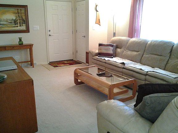 4th image of 608 Filly Ln