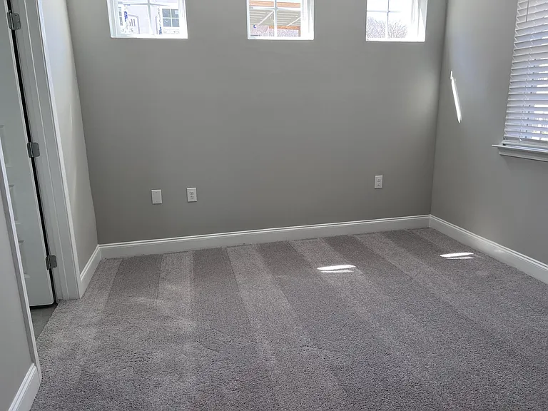 1000 Vintage Green Ln #204 — Photo 6