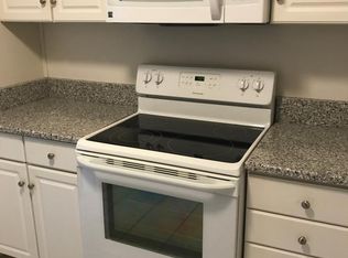 106 Churchill Dr, Mobile, AL 36606