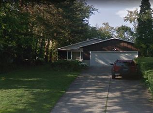 4487 Mackall Rd, South Euclid, OH 44121